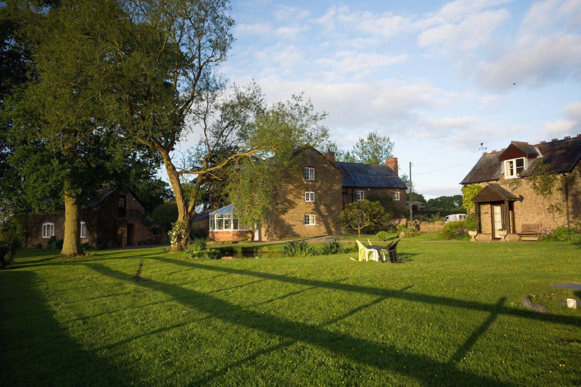 Bed and Breakfast Hills Farm Leominster Exteriér fotografie